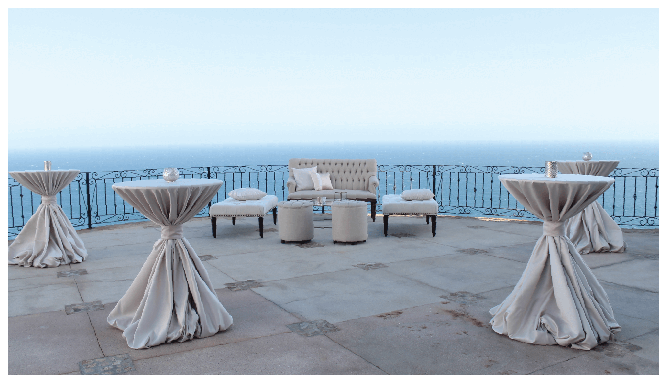 Cocktail Hour: Different High Tops for your Event in Cabo