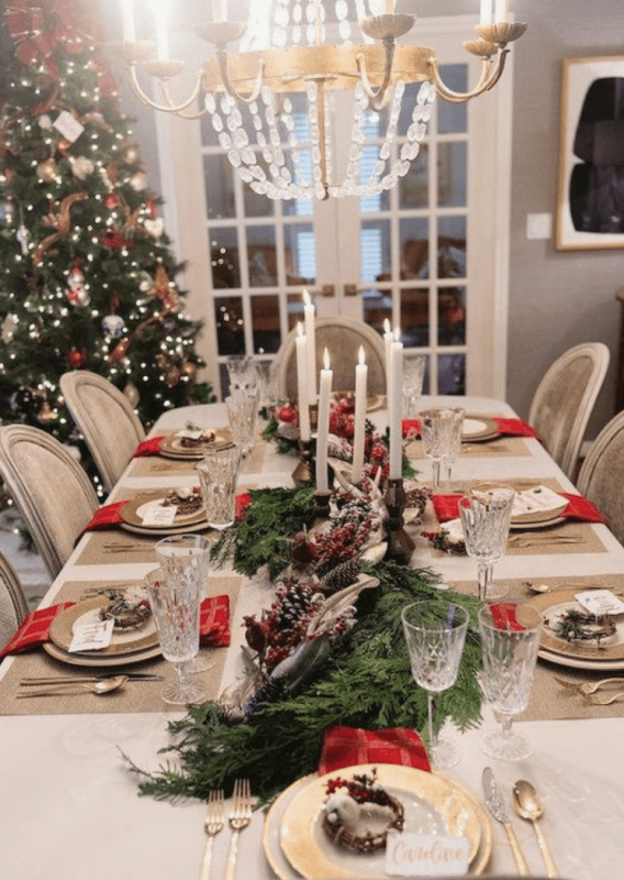 Setting the Table for Holiday Dinner Celebrations in Cabo San Lucas